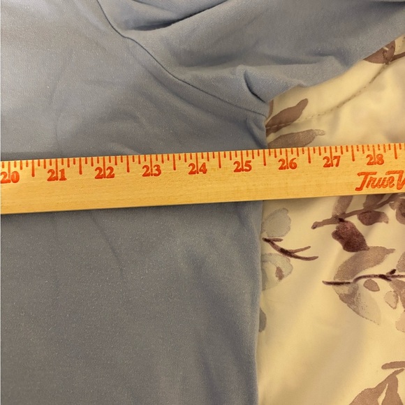 Orvis Women's Light Blue Blouse - Picture 4 of 8